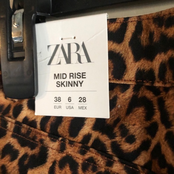 ZARA Leopard Mid Rise Skinny Pants Size 6 - Picture 9 of 10